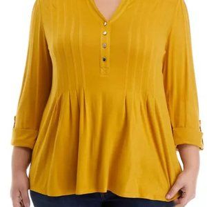 Wonderly Plus Size 3/4 Sleeve Henley Neck Top